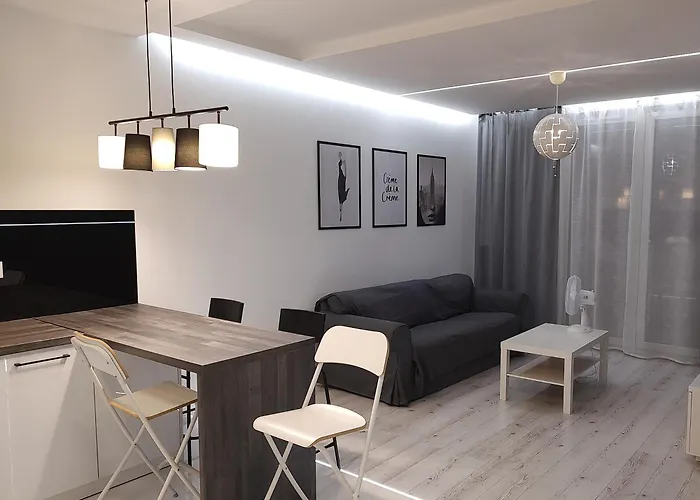 New Apartment Lubelska - Przestronny, Z Widokiem, Czysto, Swiezo, Balkon